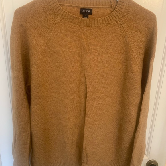 Bundle J Crew Men's Tan Sweater and Navy Sweater - Picture 5 of 10